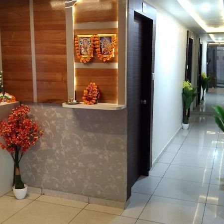 hotel atlanta Ahmedabad Eksteriør billede