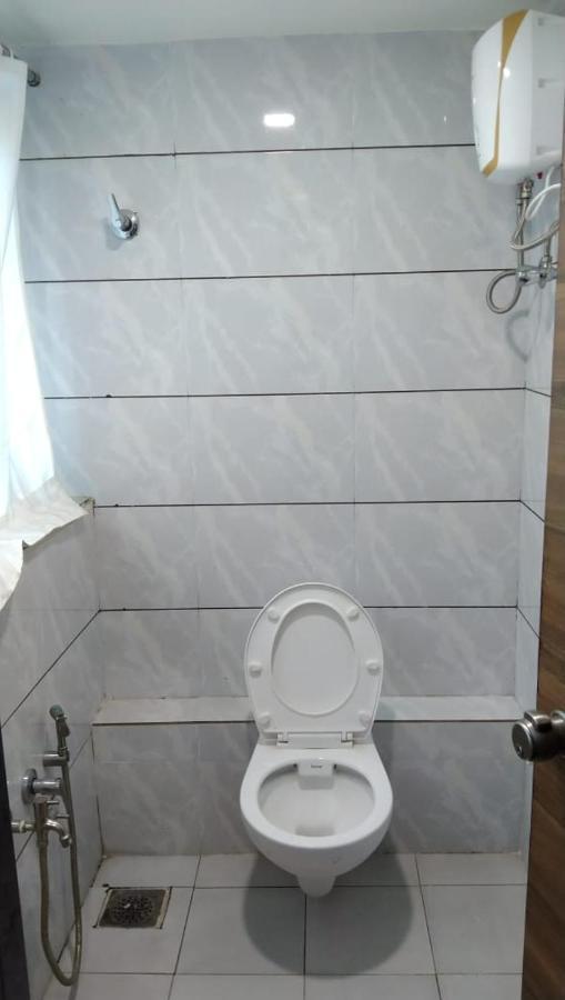 hotel atlanta Ahmedabad Eksteriør billede